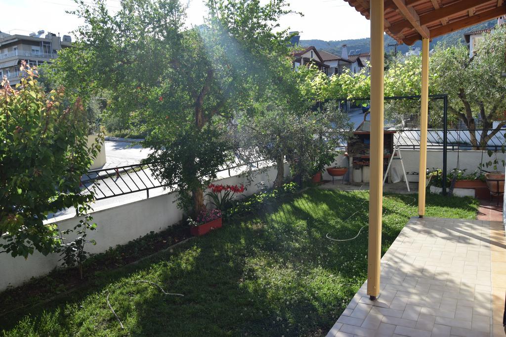 Beautiful Home By The Sea Paleo Tsifliki Exterior photo